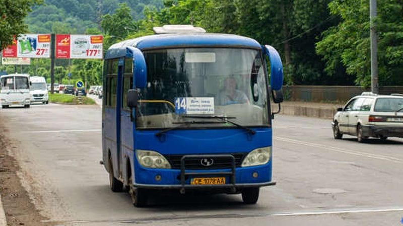 Автобус 14 Чернівці