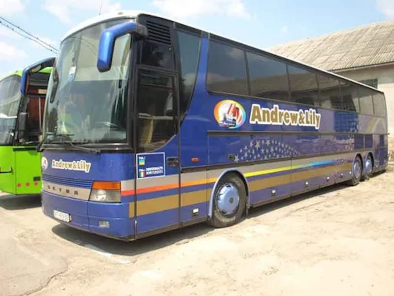 Автобус Чернівці Кишинів