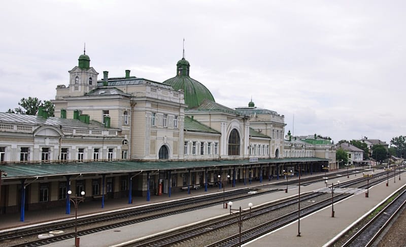 Поїзд Івано-Франківськ внутри