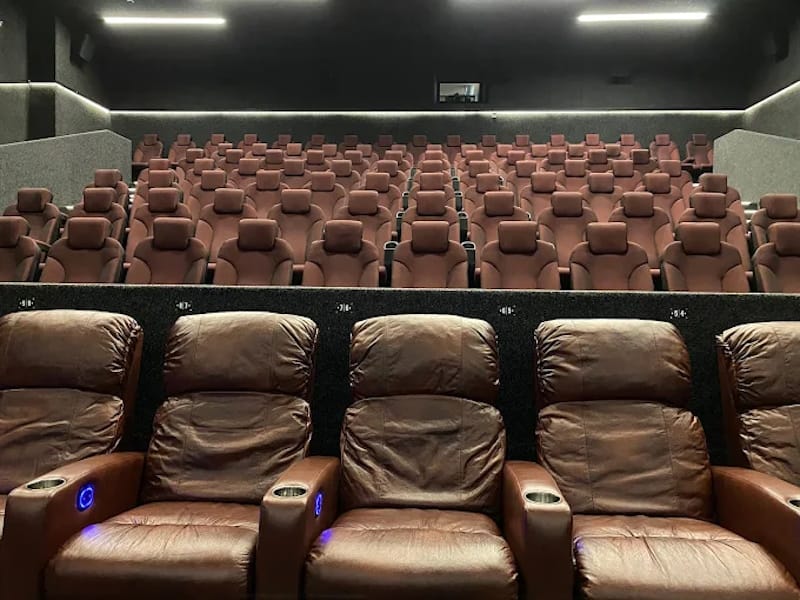 Кінотеатр "Стармакс" Чернівці