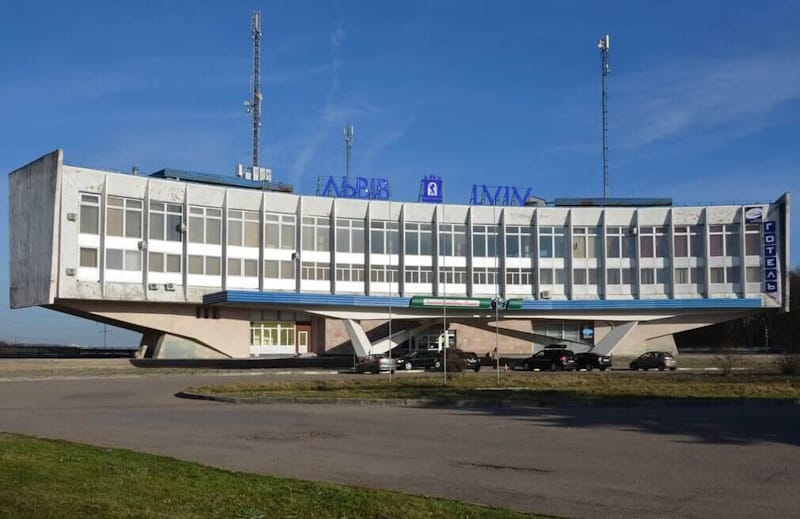 автовокзал чернівці львів