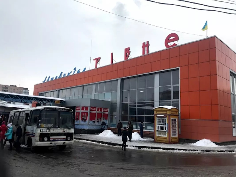 Автобус Чернівці-Рівне