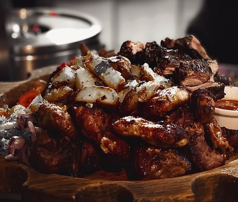 Реберня в Чернівцях "Майстерня смаку"