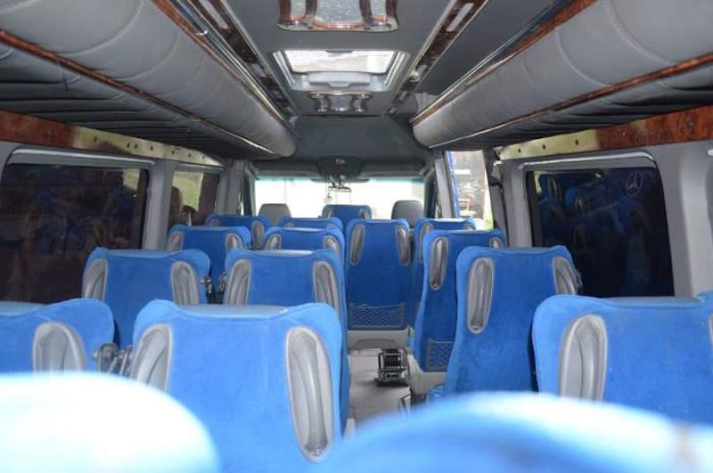 Автобус Чернівці - Дніпро